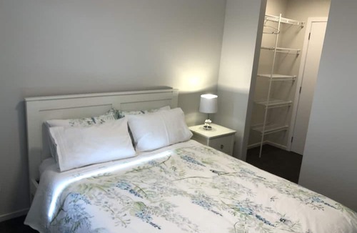 Hamilton Apartment | Central Stadium Apartments