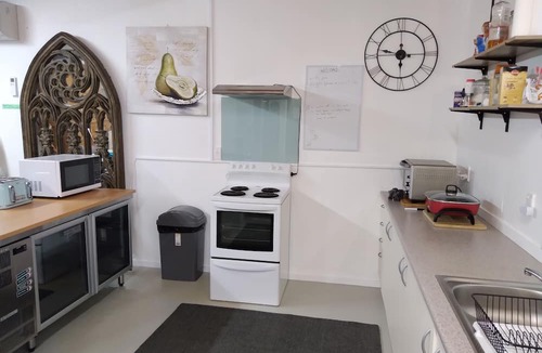Coromandel Cabin | Affordable lodge, in-town location, perfect for groups and large families