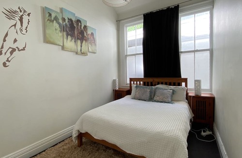 Oriental Bay Apartment | Bayview house in Oriental Parade