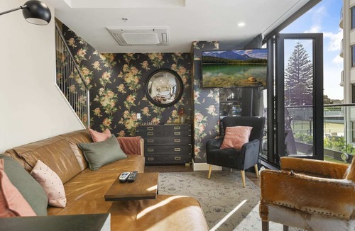 Mount Maunganui Apartment | Marvellous Mount Apartment with pool, gym & beach