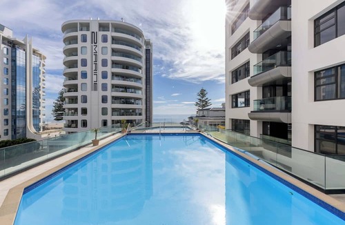 Mount Maunganui Apartment | Spectacular Sunrises & Sea Views - Pool, Spa, Gym