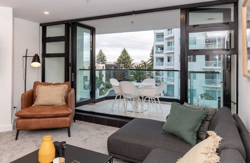 Mount Maunganui Apartment | Chic and Modern P22 Mount Maunganui Apartment
