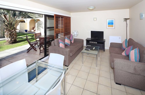 Onetangi Apartment | Onetangi Beach Apartments