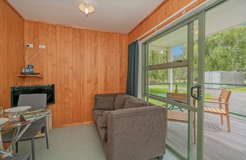 Coromandel RV Rental | Coromandel Shelly Beach TOP 10 Holiday Park