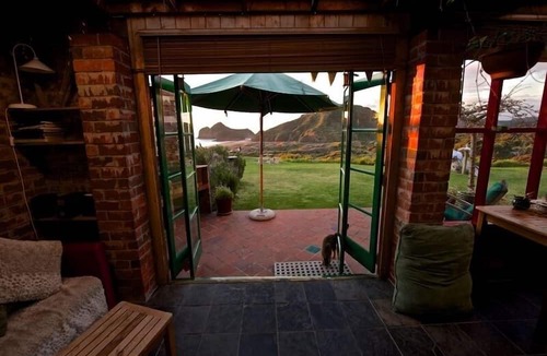 Te Henga House | Bethells Beach Cottages