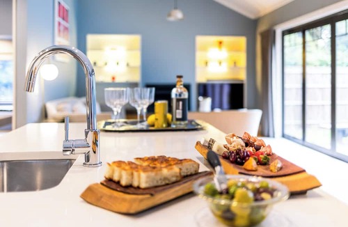 Martinborough Apartment | Parehua Resort