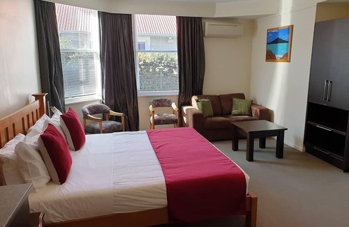 Mount Eden Apartment | Eden Park Motel