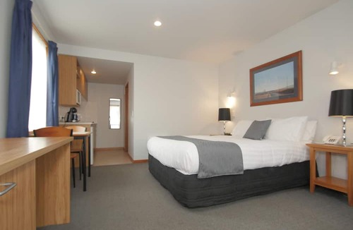 Upper Riccarton Apartment | ASURE Christchurch Classic Motel & Apartments