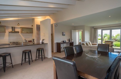 Arrowtown Apartment | Arrowfield Apartments