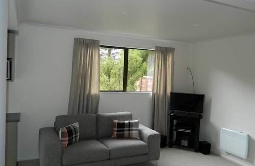 Renwick Apartment | Antares Homestay
