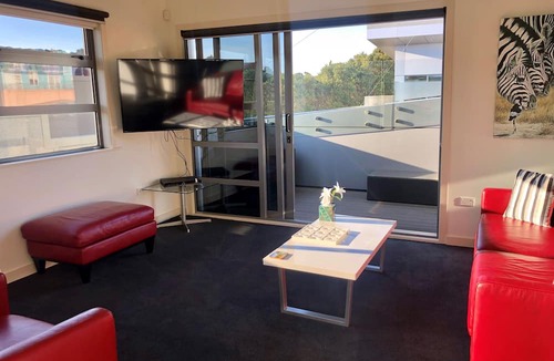 Johnsonville Apartment | Blair Holiday Apartment