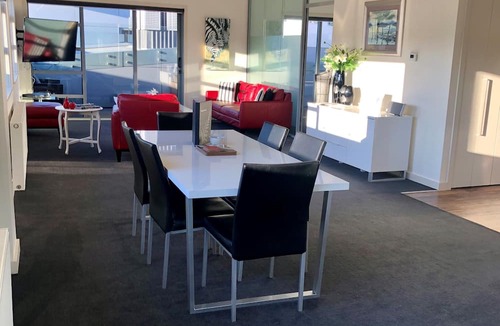 Johnsonville Apartment | Blair Holiday Apartment