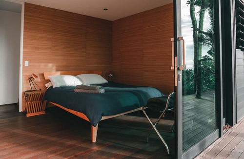 Piha House | Stunningly Private Piha Retreat