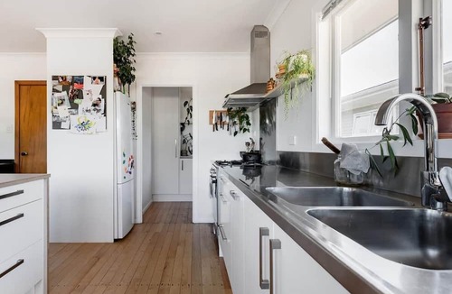 Otahuhu House | Comfortable mid century home
