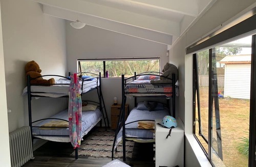 Omaha House | Quintessential Kiwi bach in the heart of Omaha