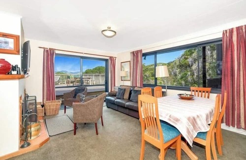 Coromandel Cottage | Coromandel Cottage - Romantic Rustic - Sea views