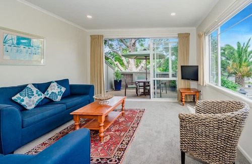 Raumati Beach Apartment | Raumati Sands Resort