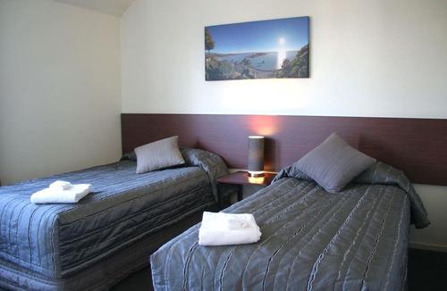 Sherborne Street Apartment | Sherborne Motor Lodge