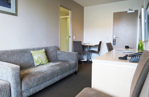 Auckland Central Business District Apartment | Tetra Serviced Apartments By Castle