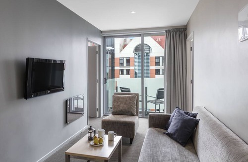 Auckland Central Business District Apartment | Tetra Serviced Apartments By Castle