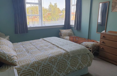 Hokio Beach House | Family friendly and pet friendly. A kiwi bach holiday at Hōkio Beach.