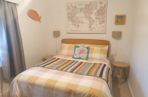 Hokio Beach House | Family friendly and pet friendly. A kiwi bach holiday at Hōkio Beach.