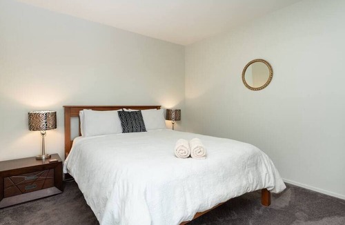 Mount Maunganui Apartment | Longbeach Ocean Paradise