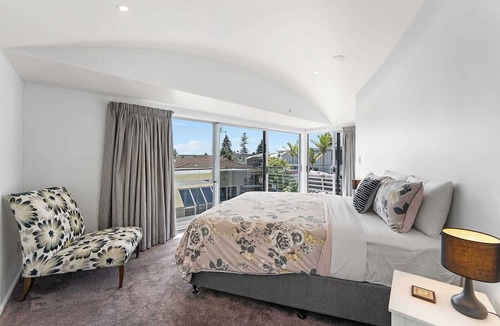Mount Maunganui Apartment | Longbeach Ocean Paradise