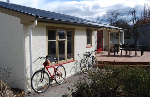 Alexandra Cottage | Exclusive Vineyard Cottage Escape