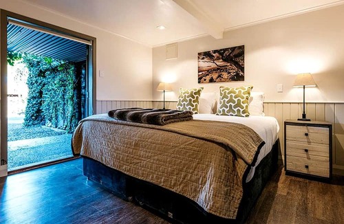 Palm Beach House | Luxury Lodge Rental with Saltwater Pool for Group Holiday in Palm Beach, Waiheke Island