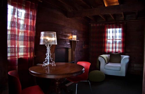 Tai Tapu Cabin | Charming Vacation Rental with a Private Courtyard in Beautiful Tai Tapu, South Island, New Zealand