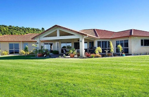 Eskdale Cabin | Tranquil Retreat Close to Wineries in Hawke’s Bay, New Zealand
