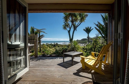Punakaiki Cottage | Romantic Cottage Rental with Tasman Sea Views on South Island, New Zealand