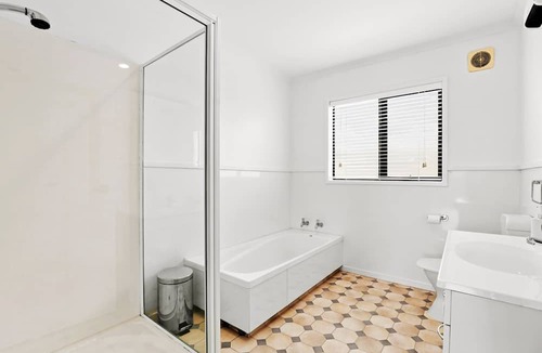 Pohara House | Pohara Escape - Bright Interiors & Scenic Views