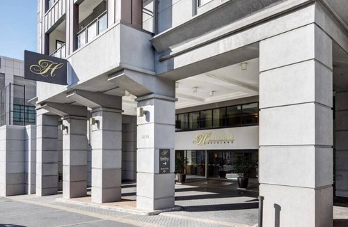 Auckland Central Business District Apartment | Sky-High City Retreat Level 12 Studio Apartment