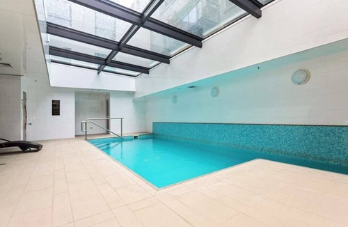 Auckland Central Business District Apartment | CBD Sea-View 1-Bedroom Apartment