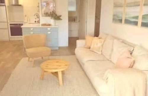 Turangi House | APARTMENT 2 - ONE BR