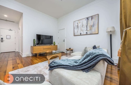 Auckland Central Business District Apartment | Relaxing 1BR CBD Retreat with Rooftop pool & Gym