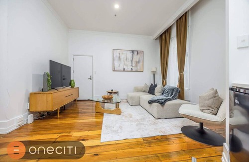 Auckland Central Business District Apartment | Relaxing 1BR CBD Retreat with Rooftop pool & Gym