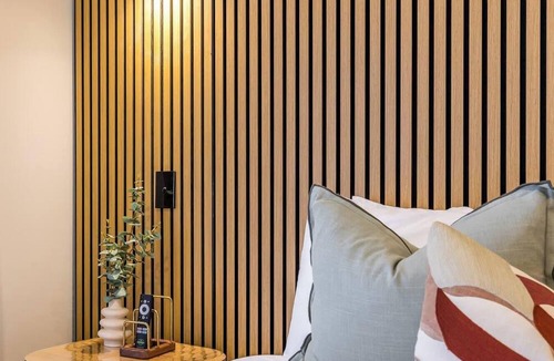 Auckland Central Business District Apartment | Restful Retreats on Queen Street