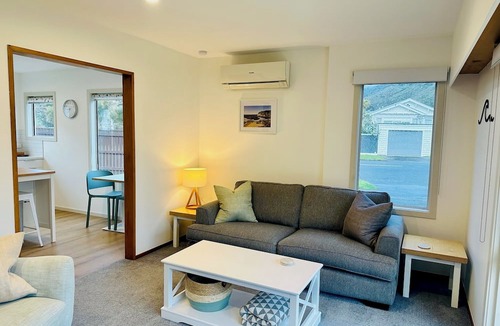 Sumner House | Sumner Beach Retreat