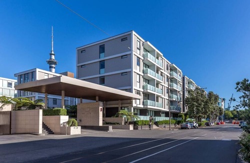 Auckland Central Business District Apartment | Compact Apartment in the Heart of Lighter Quay