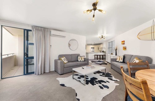 Mount Maunganui Apartment | Oceanside Haven Apartment