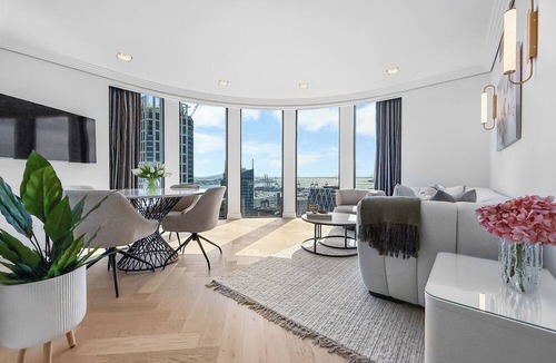Auckland Central Business District Apartment | Majestic Metropolis l 2bed Apt. Amazing City View