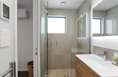 Merivale House | Modern Town House in the Heart of Merivale
