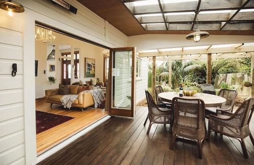 New Plymouth House | Mon Paradis - Prime Central Location