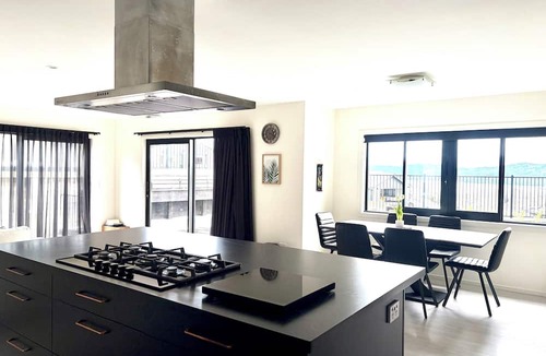 Kinloch House | The Lakeview Residence