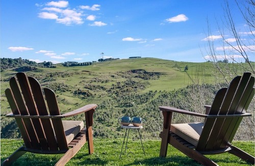 Bombay Villa | Spacious Country Retreat with Hot Tub, Fireplace, Sweeping Rural Views & Stream