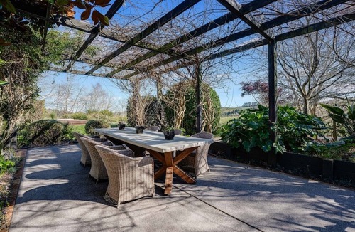Bombay Villa | Spacious Country Retreat with Hot Tub, Fireplace, Sweeping Rural Views & Stream