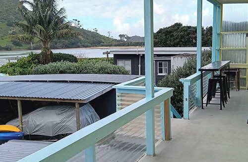 Pataua House | Relax, Coastal and Warm-Top Deck Beach House